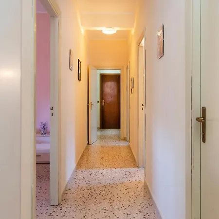 Primavera Apartment